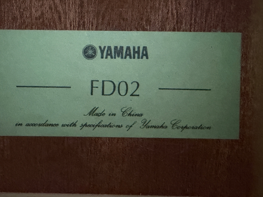 Just Added - YAMAHA Acoustic Guitar FD02 with Travel Case in Like New Condition [Photo 7]