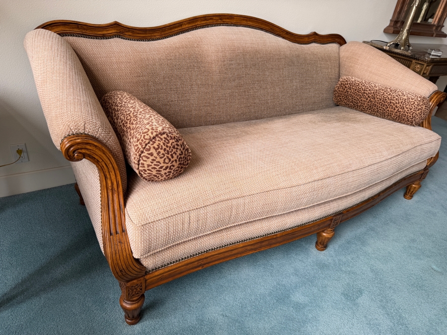 Just Added - Thomasville Sorrento Sofa 91W X 45D X 39H - Retailed for $3,100 [Photo 4]