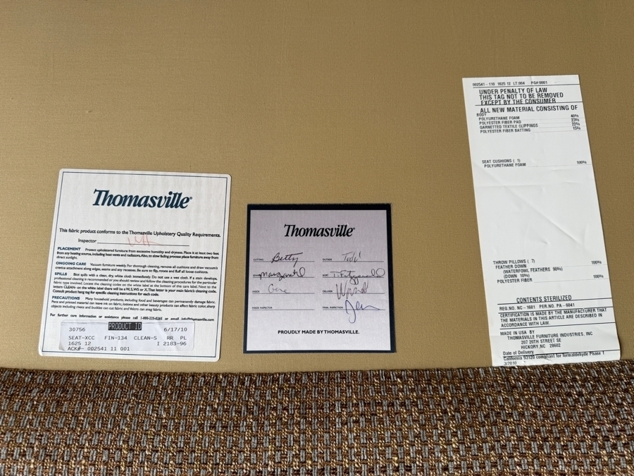 Just Added - Thomasville Sorrento Sofa 91W X 45D X 39H - Retailed for $3,100 [Photo 5]
