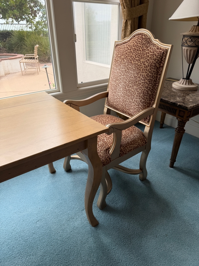 Just Added - Pair of Armchairs with Flip-Top Table 36W X 32D X 29.5H [Photo 5]
