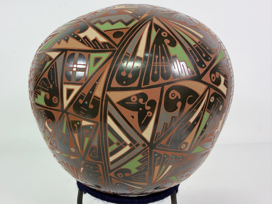 Just Added - Stunning Mata Ortiz Pottery by Naty Ortega and Cesar Nuñez Black Multicolor Ceramics Mexican Fine Folk Art 9W X 8H [Photo 6]