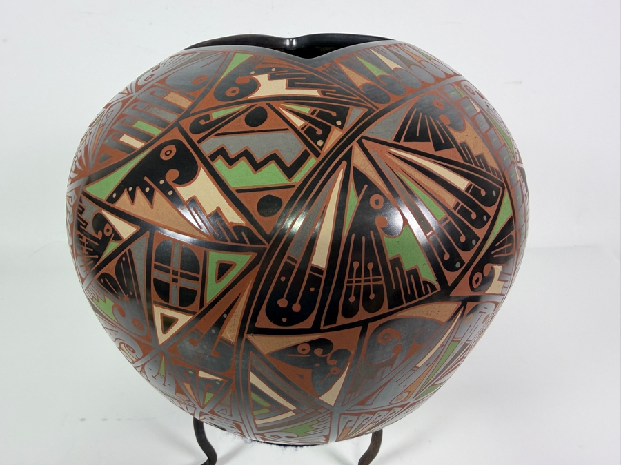 Just Added - Stunning Mata Ortiz Pottery by Naty Ortega and Cesar Nuñez Black Multicolor Ceramics Mexican Fine Folk Art 9W X 8H [Photo 7]