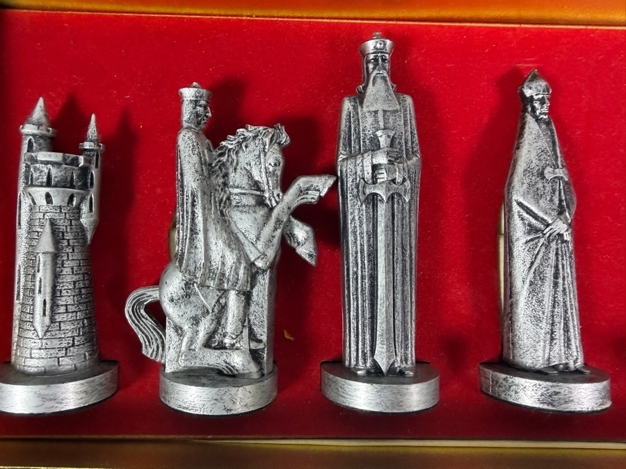 Just Added - Vintage 1962 Conqueror Sculptured Chess By Peter Ganine Medieval Gothic Tournament Edition Plastic Weighted Pieces Model 1489 Pacific Game Co Complete In Original Box [Photo 4]