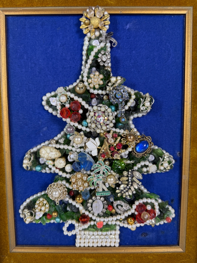 Just Added - Vintage Illuminated Mid Century Costume Jewelry Christmas Tree Art In Gilt Frame Featuring Attached Electric Light Cord 13.5 X 16.5 [Photo 4]