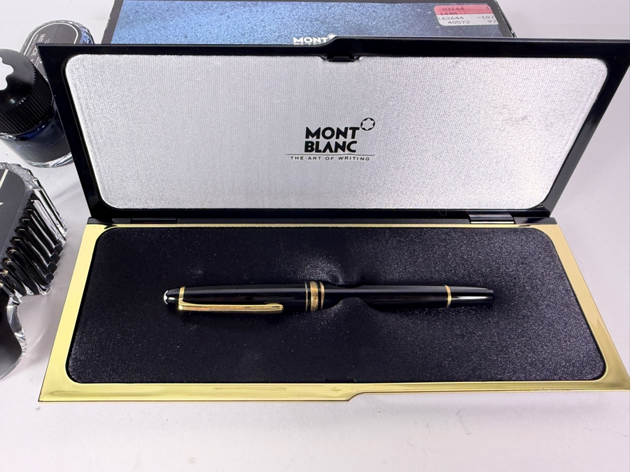 Just Added - Vintage Montblanc Meisterstuck Classique 144 Black And Two-Tone '4810' 14-karat gold Nib Fountain Pen Gift Set Including Two 50ml Ribbed Glass Ink Bottles New In Box Made In Germany [Photo 3]