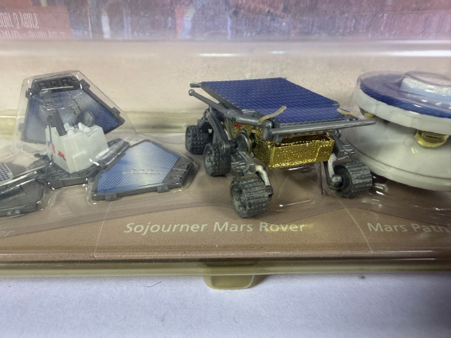 Just Added - Vintage Mattel Hot Wheels Action Pack JPL Sojourner Mars Rover Die Cast Toy Vehicles Play Set Including Lander And Mars Pathfinder Unopened On Original Card Model Number 16145 [Photo 4]