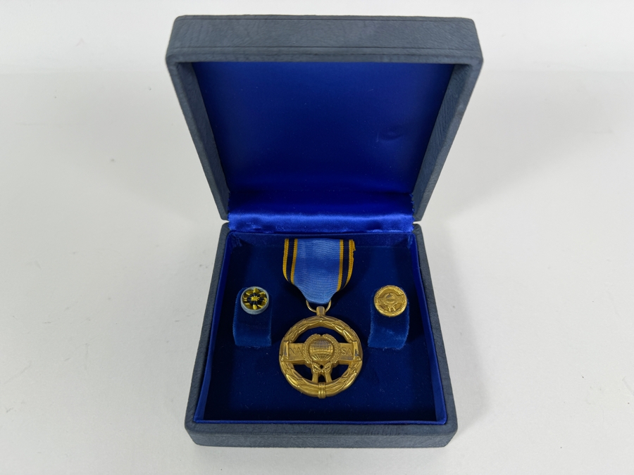 Just Added - RARE Vintage 1975 NASA Exceptional Service Medal in Original Box with Framed NASA Signed Certificate Presented to Robert C. Tausworthe with Original 1975 NASA Annual Awards Ceremony Program Presenting the Award to Dr. Tausworthe [Photo 8]
