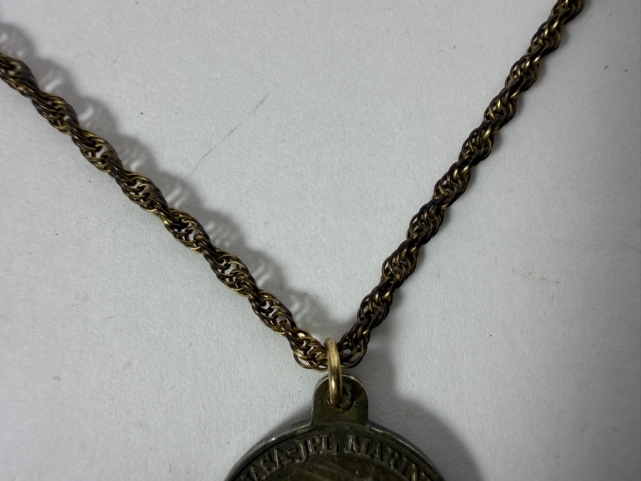Just Added - Vintage 1974 Sterling Silver Pendant NASA-JPL Mariner Venus/Mercury Encounters with a 1/20 12k Gold-Filled Necklace 8.8g [Photo 3]