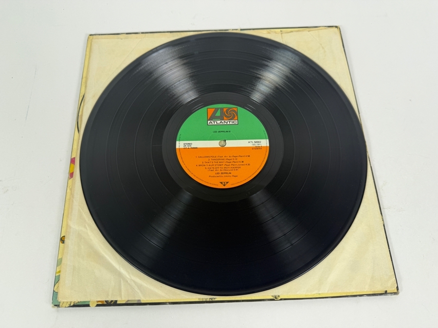 Just Added -  Led Zeppelin III Vinyl Album 1970 Mastercraft 'Do What Thou Wilt' ATL 50002 [Photo 9]