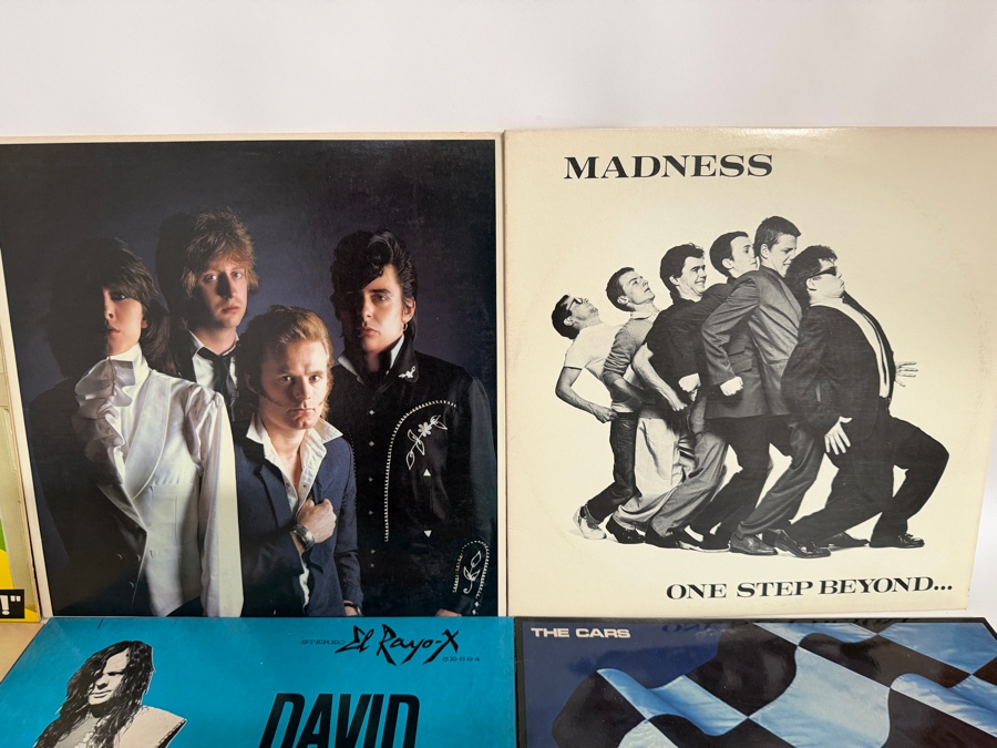 Just Added - (12) Vintage Vinyl Records [Photo 3]