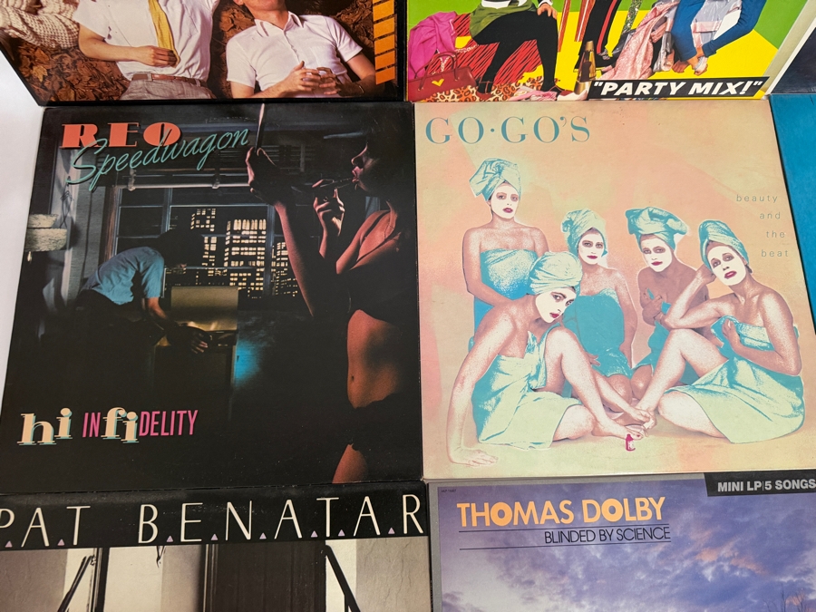 Just Added - (12) Vintage Vinyl Records [Photo 5]