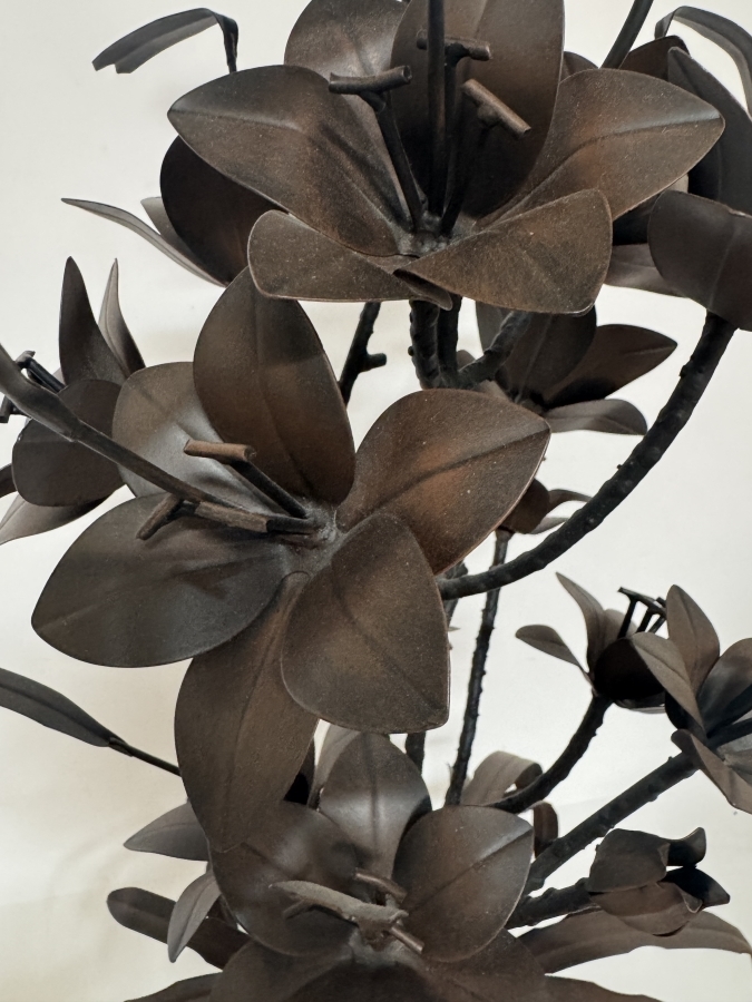 Just Added - Decorative Metal Floral Arrangement 31'H [Photo 7]