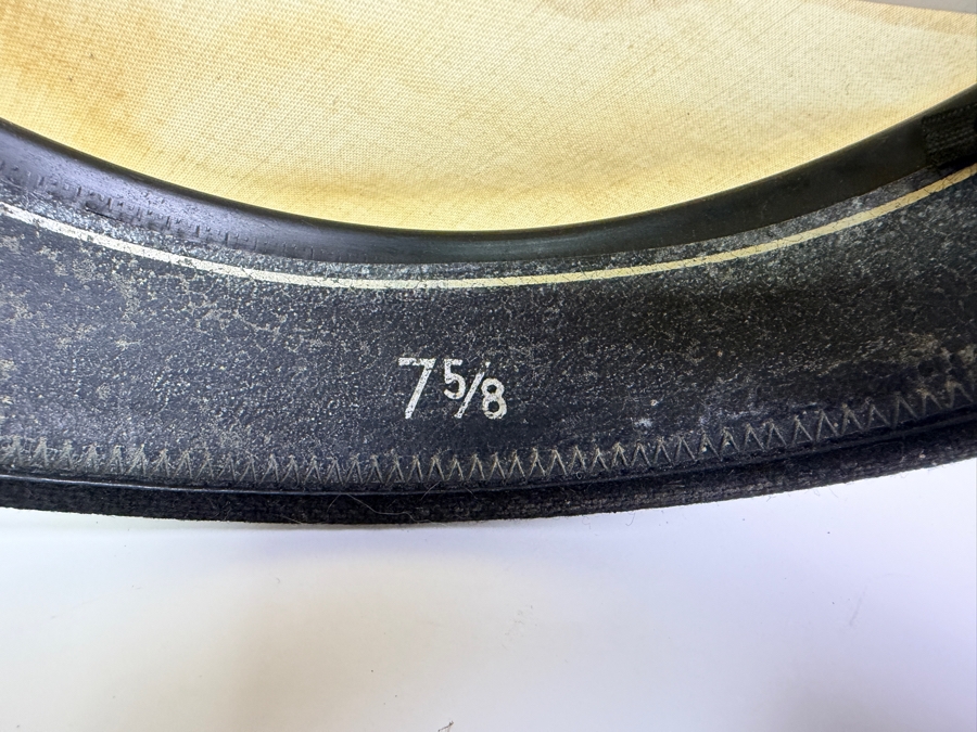 Just Added - U.S. Navy Officer’s Captain Combination Visor Cap [Photo 6]