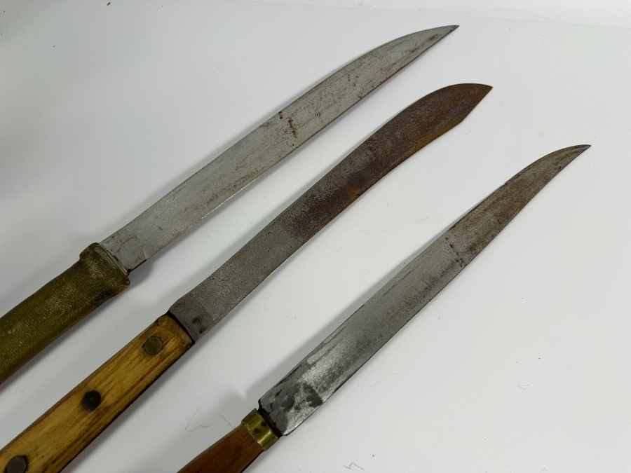 Just Added - (3) Vintage Knives 22'L [Photo 4]