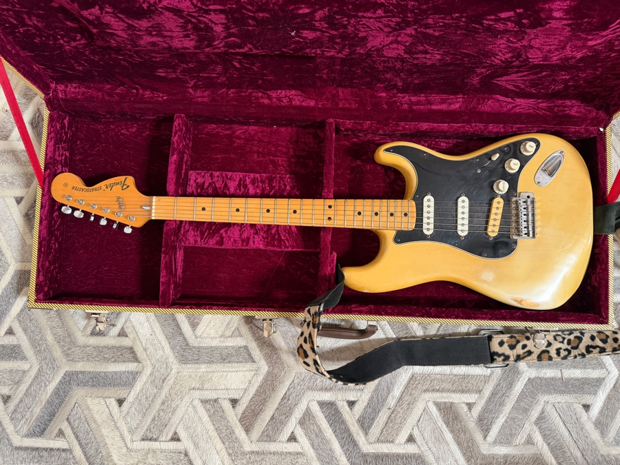 Vintage 1979 Fender Stratocaster 672461 from Wade Norton's Personal Collection [Photo 2]