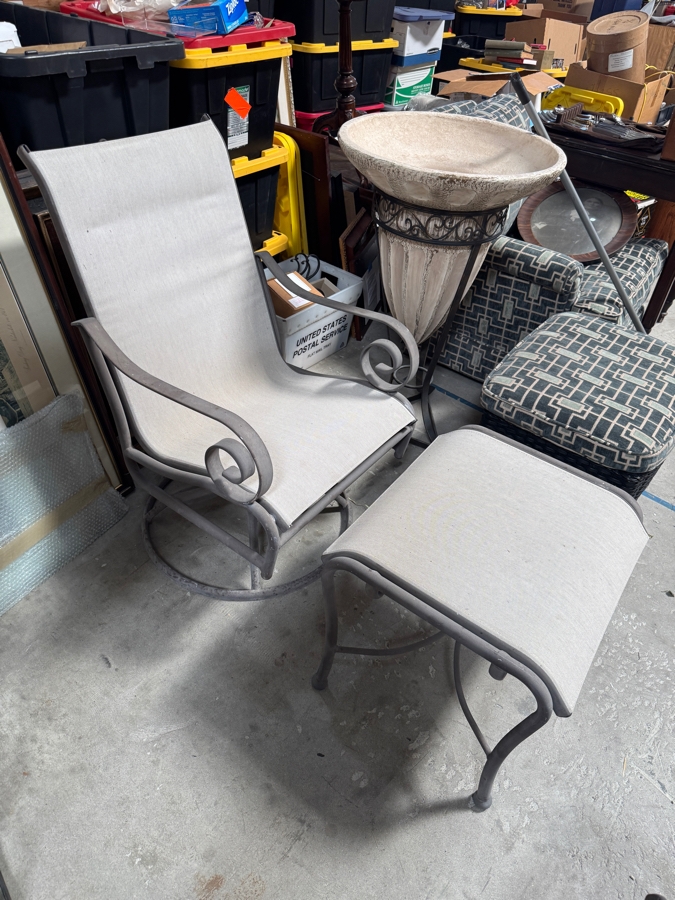 Just Added - Tropitone Cast Aluminum Outdoor Sling Lounge Chair And Matching Ottoman [Photo 2]