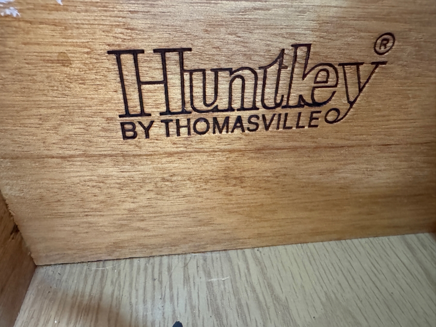 Just Added - Huntley By Thomasville Woodrun Collection Vintage Oak 9-Drawer Triple Dresser 66'W [Photo 4]