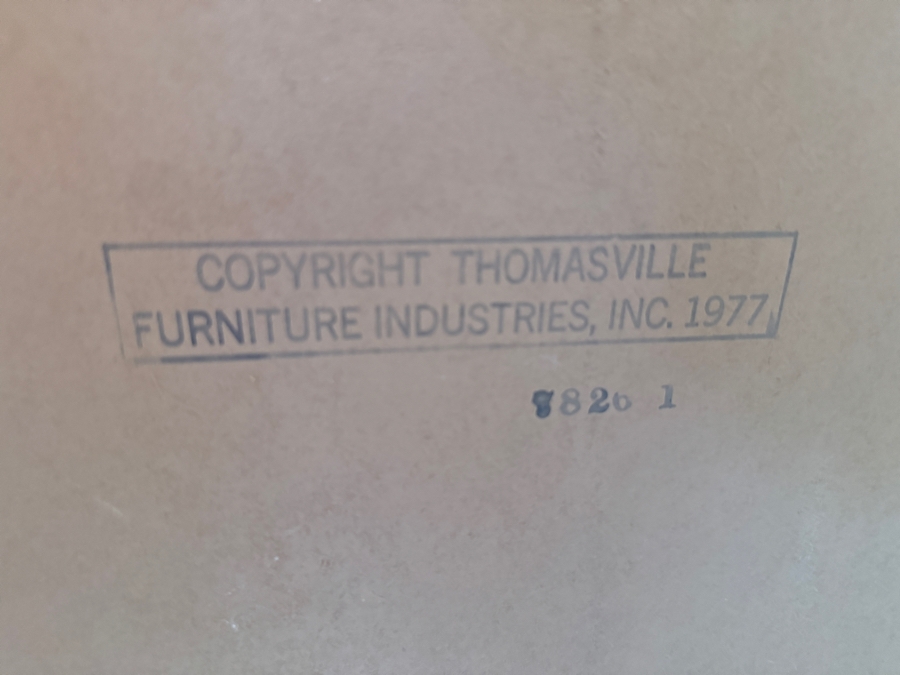 Just Added - Huntley By Thomasville Woodrun Collection Vintage Oak 2-Drawer Nightstand [Photo 3]