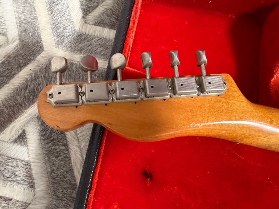 Vintage 1967 Fender Transition Telecaster Electric Guitar from Wade Norton's Personal Collection with Purchase Receipt - Appraised by Norman's Rare Guitars in 2011 for $3,500 (Appraisal Included)
 [Photo 18]