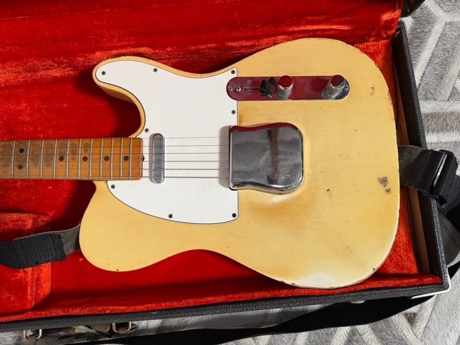 Vintage 1967 Fender Transition Telecaster Electric Guitar from Wade Norton's Personal Collection with Purchase Receipt - Appraised by Norman's Rare Guitars in 2011 for $3,500 (Appraisal Included)
 [Photo 7]