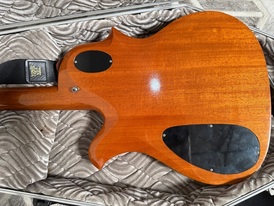 Vintage 1974 BC Rich Seagull Electric Guitar 408033 Famously Used on Stage by a Young Jeff Healey with First-Generation Hardshell Coffin Case from Wade Norton's Personal Collection [Photo 11]
