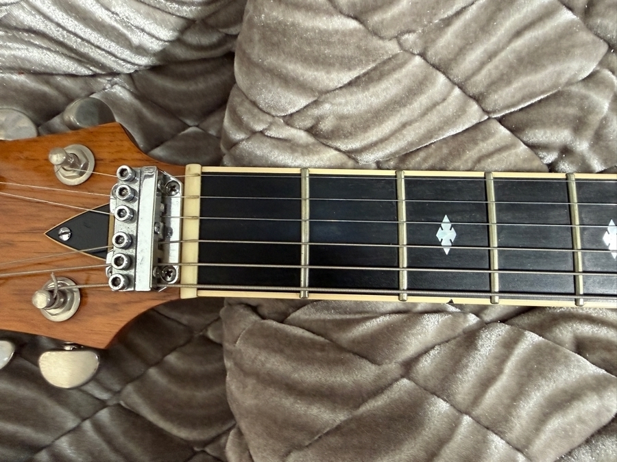 Vintage 1974 BC Rich Seagull Electric Guitar 408033 Famously Used on Stage by a Young Jeff Healey with First-Generation Hardshell Coffin Case from Wade Norton's Personal Collection [Photo 6]