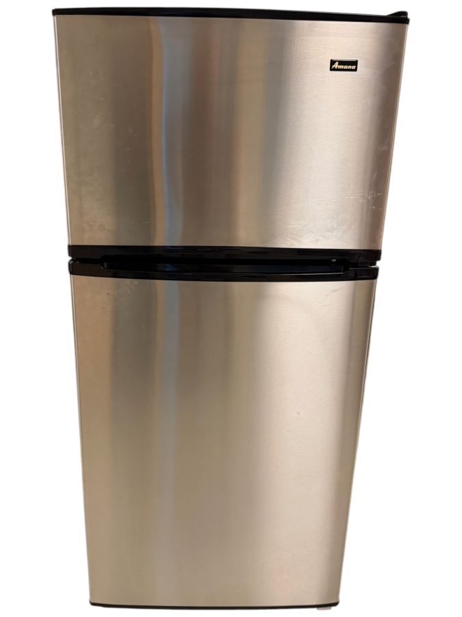 Just Added - Amana Refrigerator Model ATB1504AR 28W X 28D X 62H 