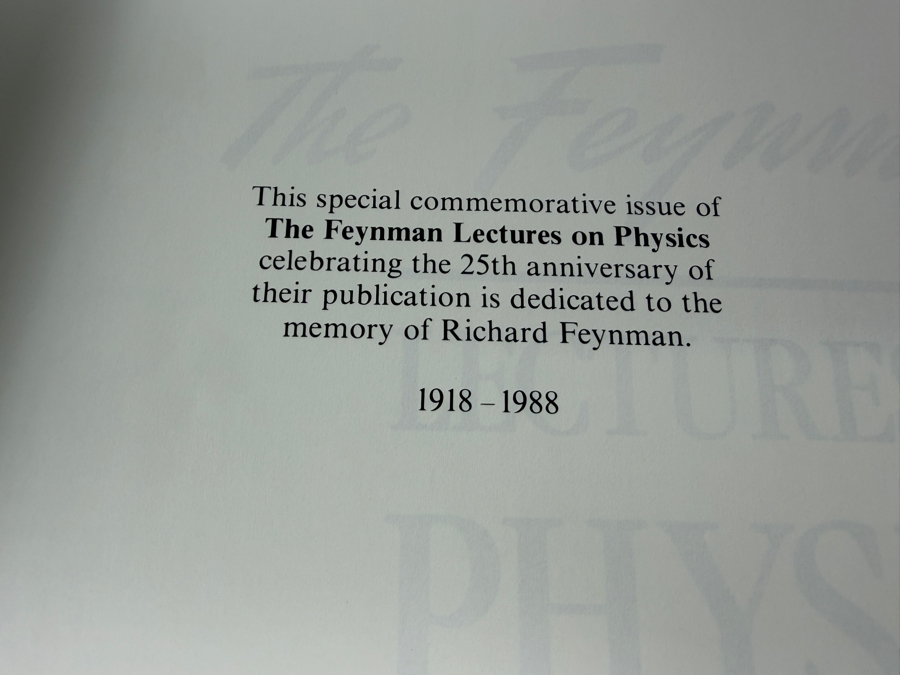 Just Added - Vintage 1989 Commemorative Issue Three-Volume Boxed Hardcover Book Set of The Feynman Lectures on Physics [Photo 4]