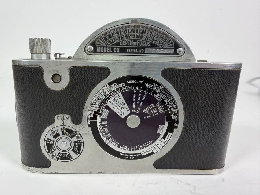 Just Added - Vintage Univex Mercury II (Model CX) Half-Frame 35mm Film Camera Manufactured by the Universal Camera Corp. [Photo 4]