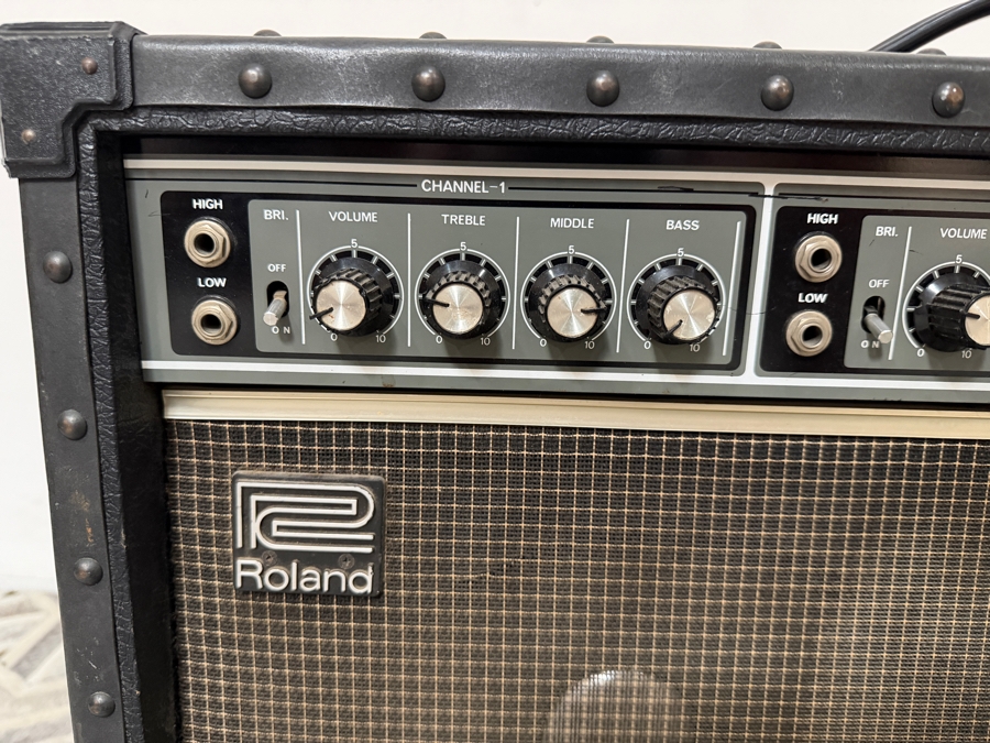 Vintage 1979 Roland JC-120 Jazz Chorus Combo 100065 Solid-State Amplifier from Wade Norton's Personal Collection [Photo 5]