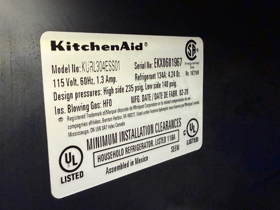 KitchenAid 24-Inch Undercounter Compact Beverage Refrigerator With Glass Door Model KURL304ESS01 Retail $2,299 [Photo 7]