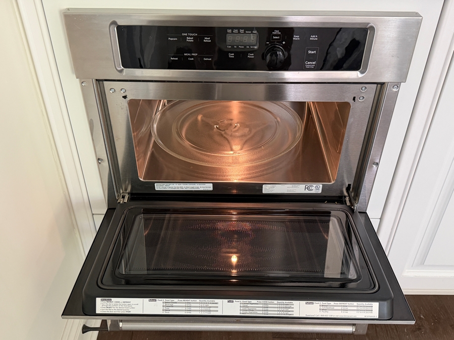 KitchenAid 24-Inch Built-In Microwave Oven With Stainless Steel Frame Trim Kit Model KMBS104ESS02 Retail $1,949 [Photo 5]