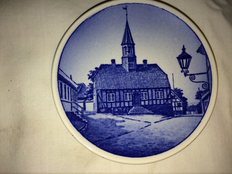 (4) Denmark Small Decorative Plates [Photo 5]