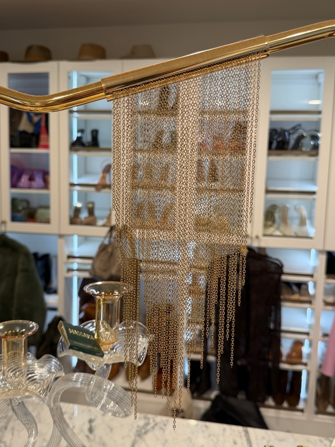 4-Light Chandelier with Gold-Tone Cascading Waterfall Metal Chain Links [Photo 9]