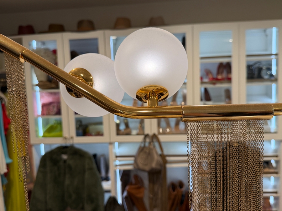 4-Light Chandelier with Gold-Tone Cascading Waterfall Metal Chain Links [Photo 7]