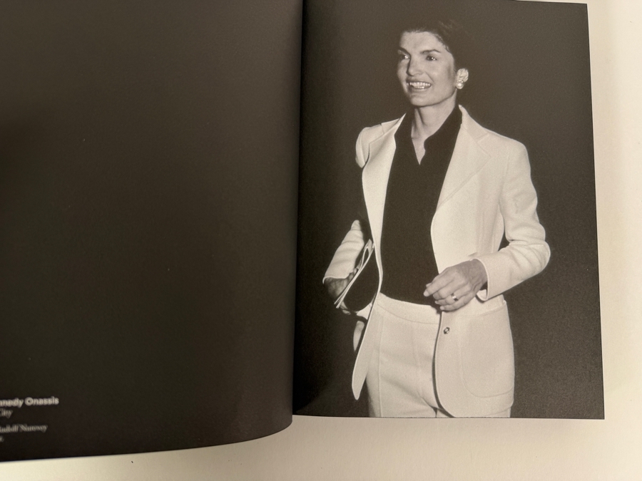 Celebrity Photography Hardcover Book Icons by Oscar by Renowned Photojournalist Oscar Abolafia Retails $45.00 [Photo 4]