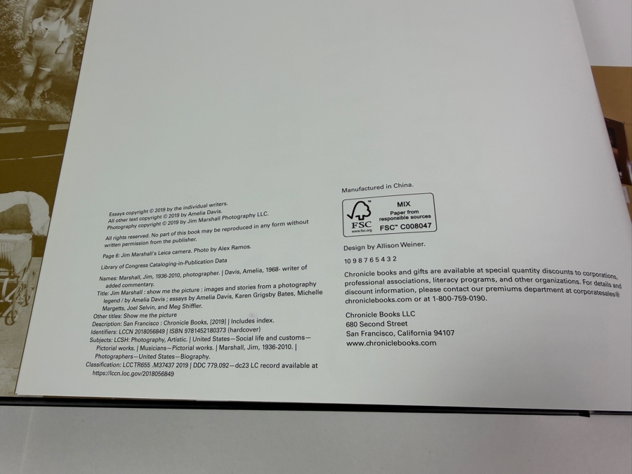 Hardcover Book Jim Marshall: Show Me the Picture by Amelia Davis Retails $55 [Photo 5]