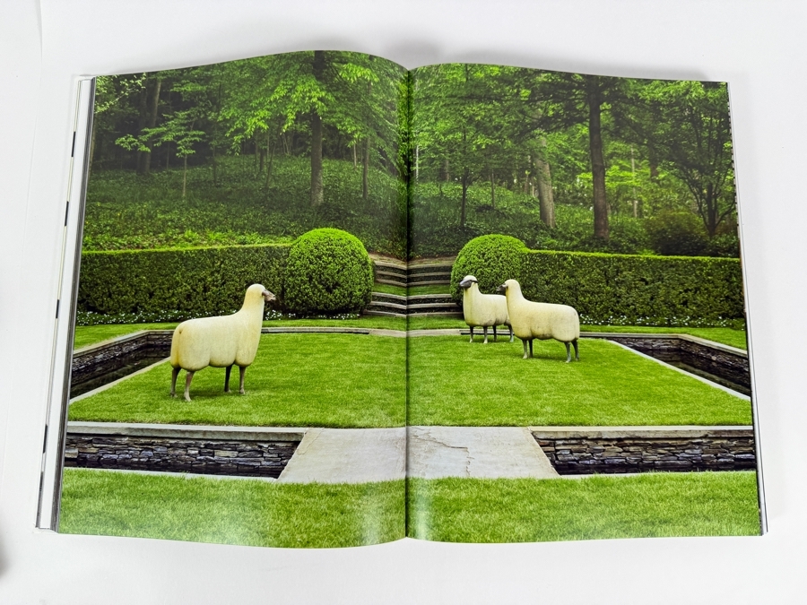 Hardcover Book Simplicity by Nancy Braithwaite Published by Rizzoli Retails $57.50 [Photo 5]