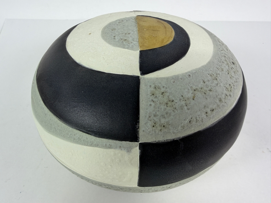  L'Objet Cubisme Large Round Box 9'W X 5.5'H [Photo 2]
