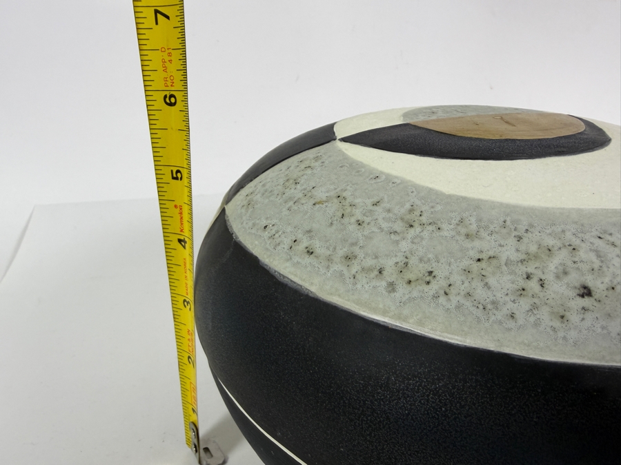  L'Objet Cubisme Large Round Box 9'W X 5.5'H [Photo 8]