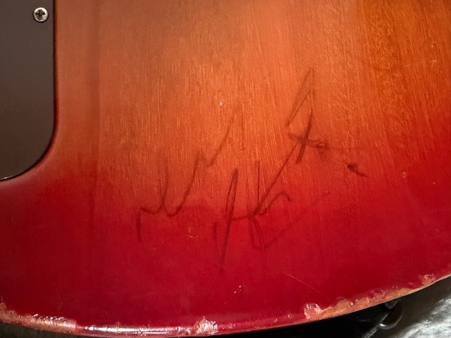 Vintage 1975 Gibson Les Paul Deluxe Standard Electric Guitar - Back Autographed by Lemmy from Motorhead and a Faded John Fogerty of CCR Autograph from Wade Norton's Personal Collection - This Guitar Has Been Used on Many Records and Shows [Photo 14]