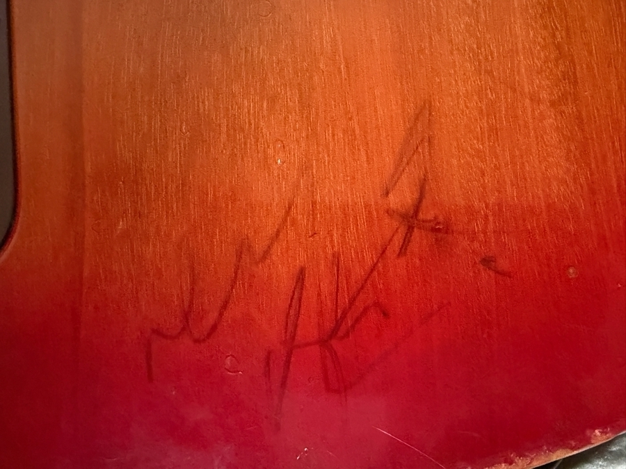 Vintage 1975 Gibson Les Paul Deluxe Standard Electric Guitar - Back Autographed by Lemmy from Motorhead and a Faded John Fogerty of CCR Autograph from Wade Norton's Personal Collection - This Guitar Has Been Used on Many Records and Shows [Photo 15]