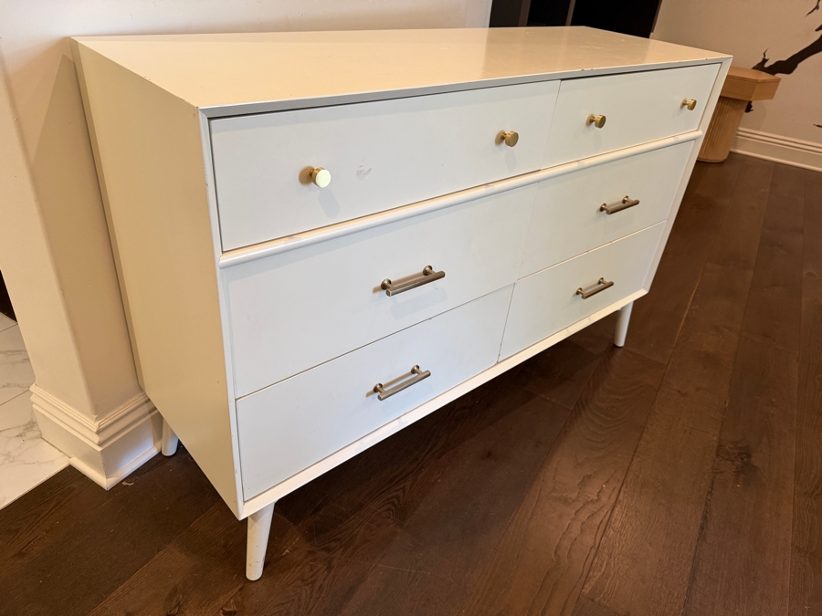 Walter of Wabash Mid-Century Modern Style 6-Drawer Dresser 56' X 19'D X 36'H [Photo 4]