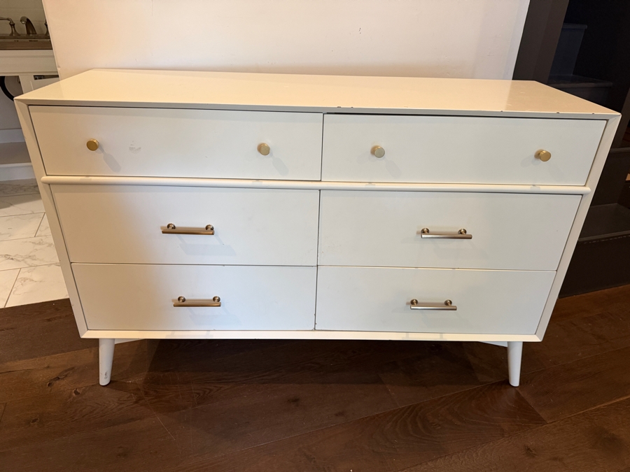 Walter of Wabash Mid-Century Modern Style 6-Drawer Dresser 56' X 19'D X 36'H [Photo 3]
