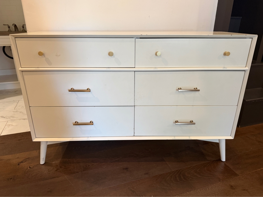 Walter of Wabash Mid-Century Modern Style 6-Drawer Dresser 56' X 19'D X 36'H [Photo 2]