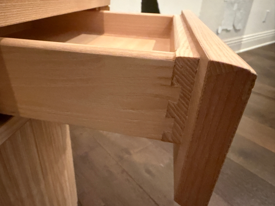 Wooden Pedestal Nightstand with Drawer 24'W X 18'D X 22'H [Photo 7]