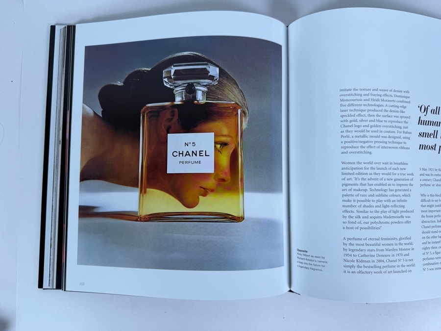 Just Added - Hardcover Book Chanel: Collections and Creations Published by Thames & Hudson [Photo 7]