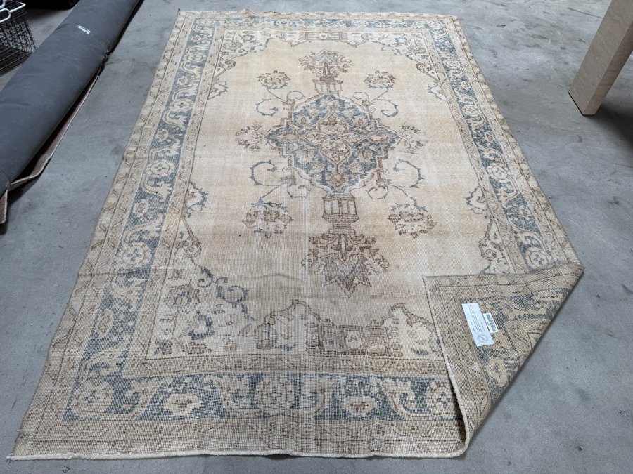 Handmade Wool Kilim Rug Made in Turkey by Revival Rugs 73' X 115' [Photo 3]