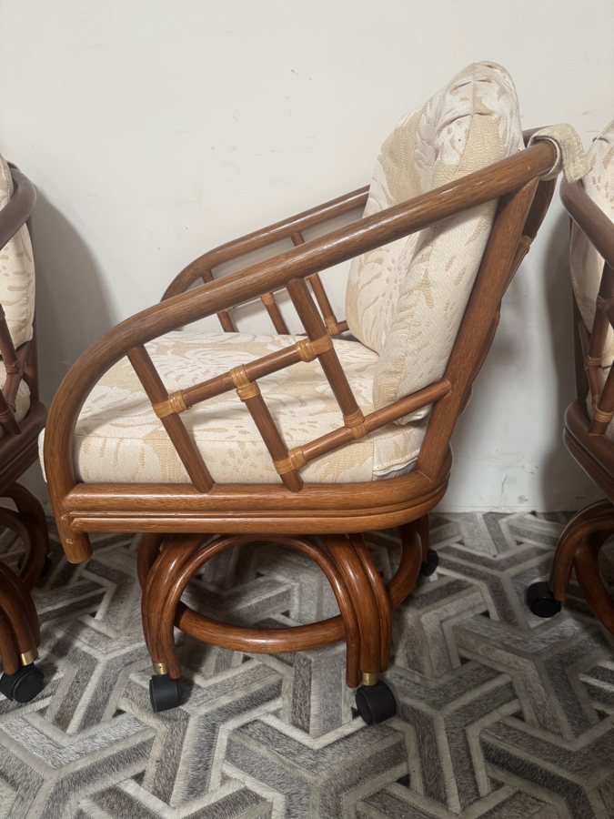 Just Added - Set Of (4) King's Collection Vintage Rattan Swivel Caster Dining Chairs With Monstera Leaf Cushions 23'W X 30'D X 34'H [Photo 5]