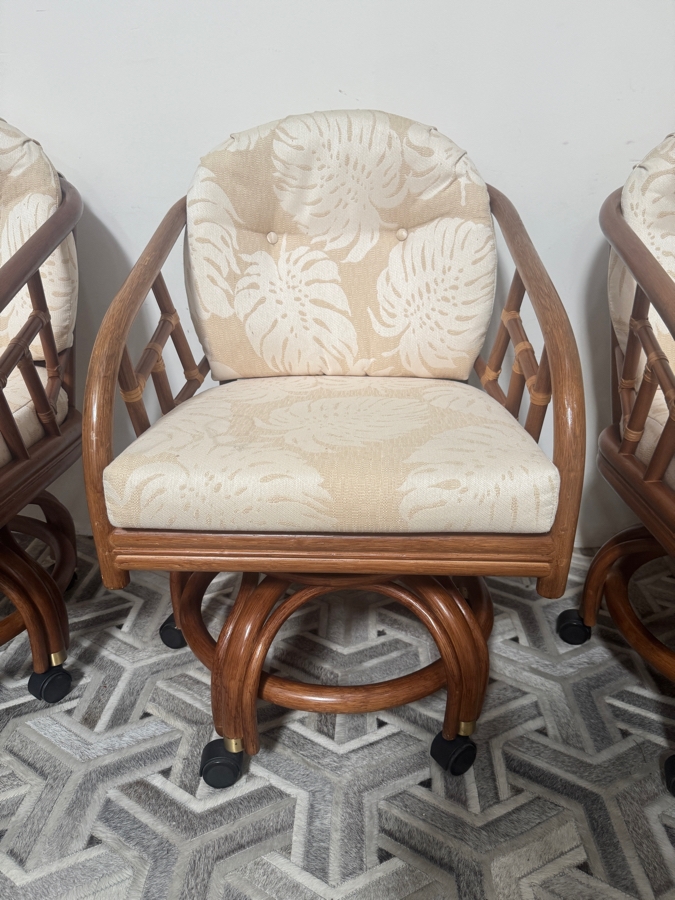Just Added - Set Of (4) King's Collection Vintage Rattan Swivel Caster Dining Chairs With Monstera Leaf Cushions 23'W X 30'D X 34'H [Photo 4]